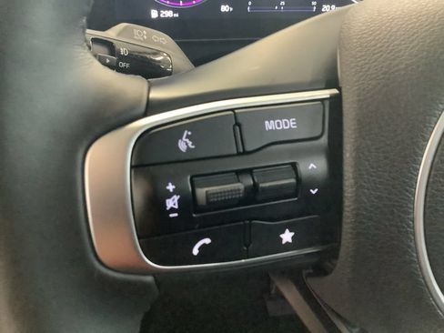 Certified 2024 Kia Sportage SX AWD/4WD image 20