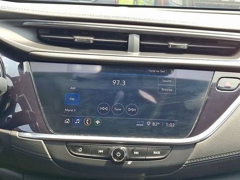 Used 2022 Buick Encore GX Preferred w/ Cold Weather Comfort Package AWD/4WD image 17