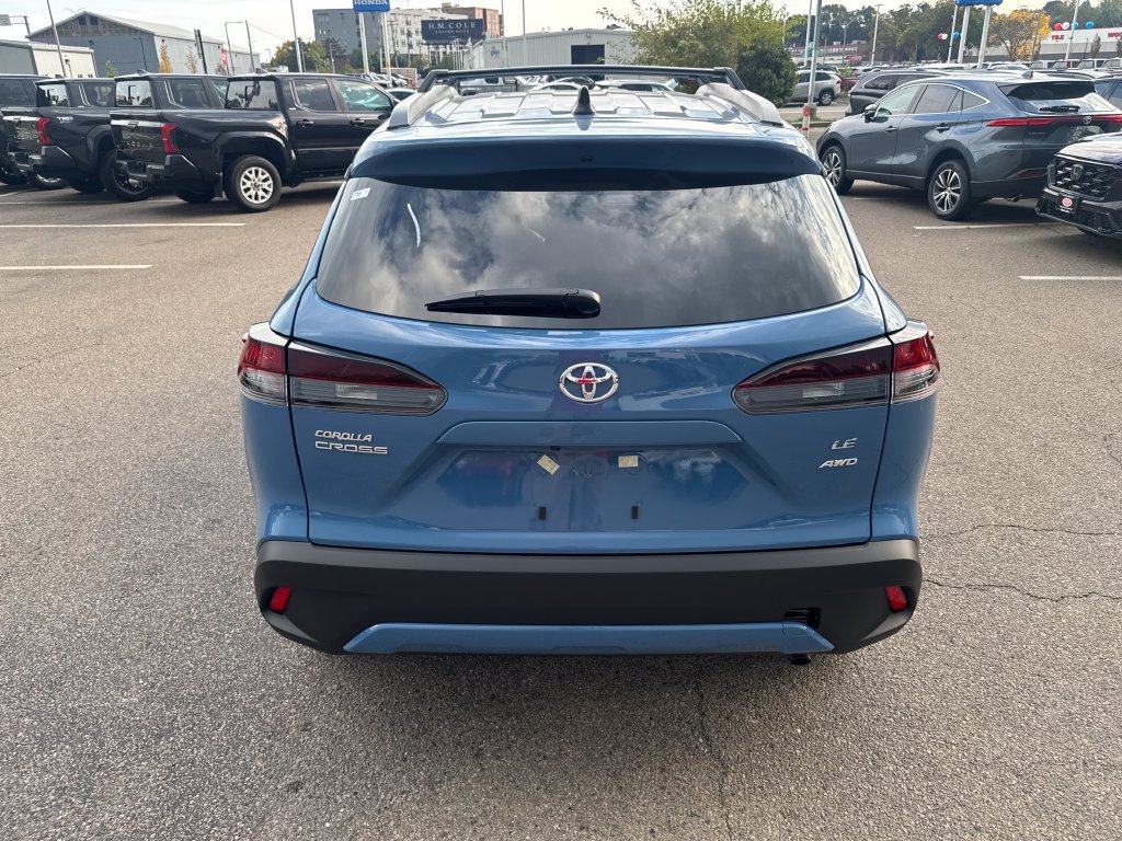 New 2026 Toyota Corolla Cross LE w/ Moonroof Package AWD/4WD image 6