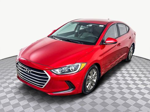 Used 2018 Hyundai Elantra SEL image 4