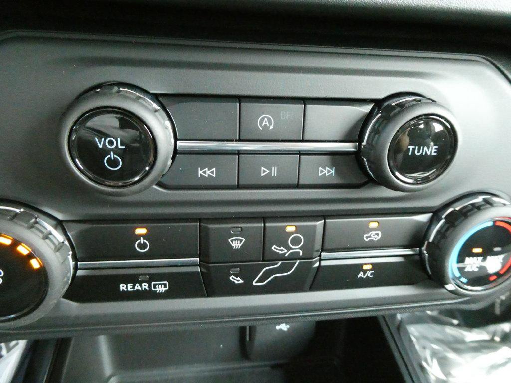 New 2026 Ford Bronco 2-Door AWD/4WD image 12