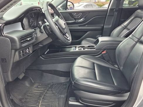 Used 2022 Lincoln Corsair FWD image 5