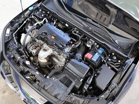 Used 2022 Honda Civic Sport image 32