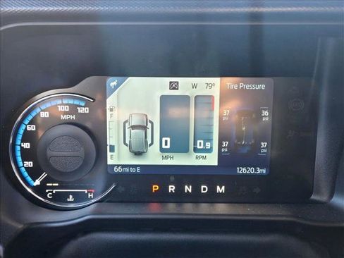 Used 2023 Ford Bronco Outer Banks image 10