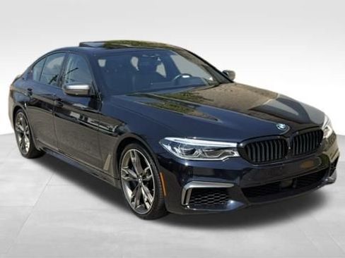 Used 2019 BMW M550i xDrive w/ Dynamic Handling Package AWD/4WD image 3