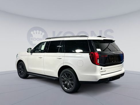 New 2026 Ford Expedition Platinum w/ Stealth Appearance Package image 4