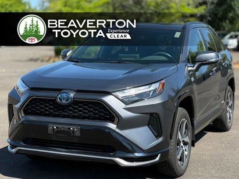 Used 2024 Toyota RAV4 SE AWD/4WD image 1