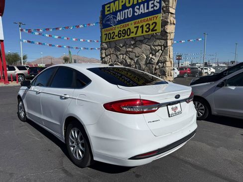 Used 2017 Ford Fusion S image 5