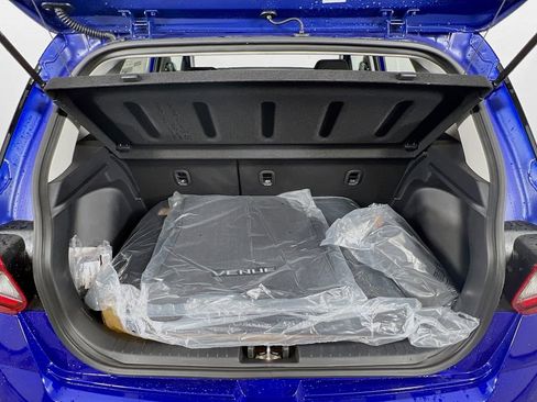 Certified 2025 Hyundai Venue SEL image 24