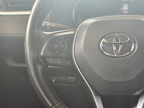 Used 2023 Toyota RAV4 SE w/ Convenience Package AWD/4WD image 56