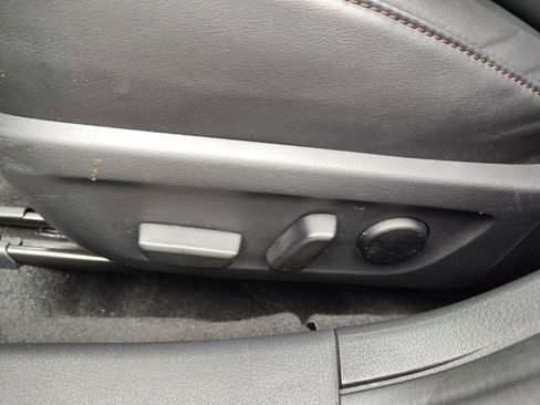 Used 2025 MAZDA MAZDA3 s FWD image 11