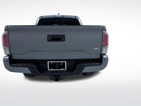 Used 2021 Toyota Tacoma TRD Sport w/ Technology Package AWD/4WD image 20