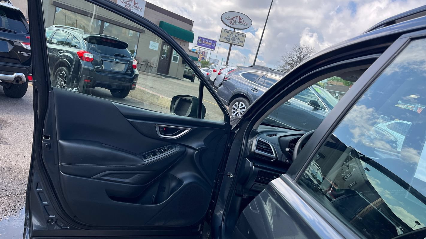 Used 2019 Subaru Forester w/ Alloy Wheel Package AWD/4WD image 10