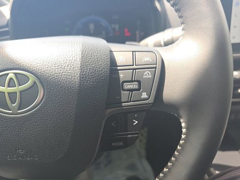 Used 2026 Toyota Camry SE image 21