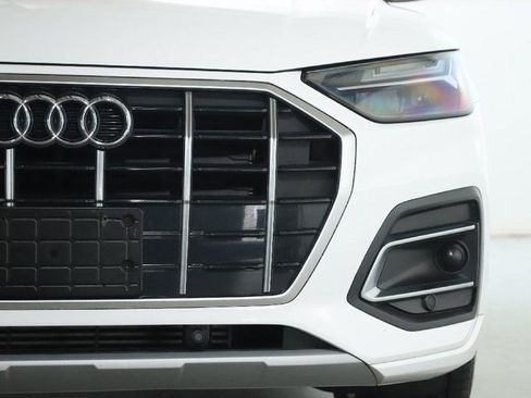 Used 2023 Audi Q5 2.0T Premium w/ Convenience Package AWD/4WD image 7