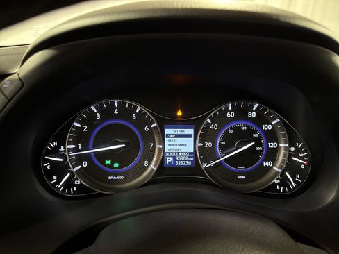 Used 2018 INFINITI QX80 4WD w/ Driver Assistance Package image 24