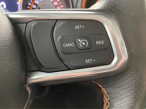 Used 2023 Jeep Gladiator Mojave w/ Cold Weather Group image 22