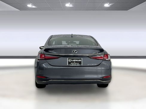 Certified 2024 Lexus ES 300h F Sport w/ Accessory Package (Z2) image 11
