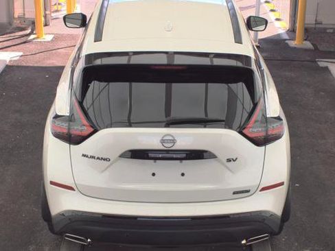 Used 2024 Nissan Murano SV w/ SV Midnight Edition Package image 6