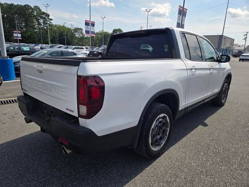 Used 2024 Honda Ridgeline Sport image 5