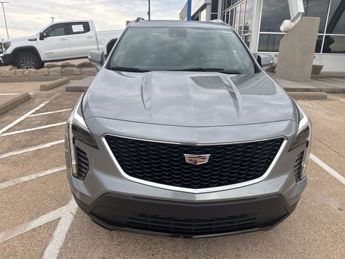 Used 2023 Cadillac XT4 Sport FWD image 2