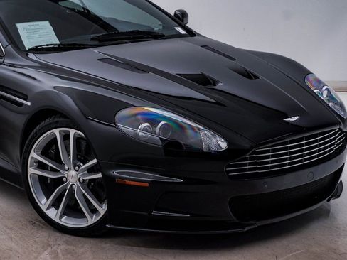 Used 2009 Aston Martin DBS Coupe image 4