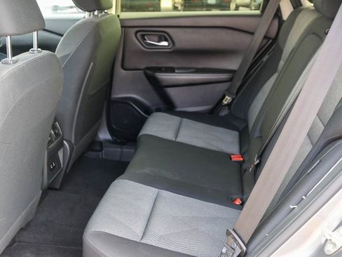 Used 2024 Nissan Rogue SV image 13