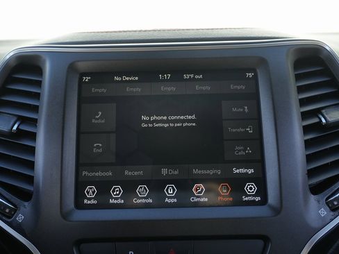 Used 2019 Jeep Cherokee Trailhawk w/ Cold Weather Group image 55