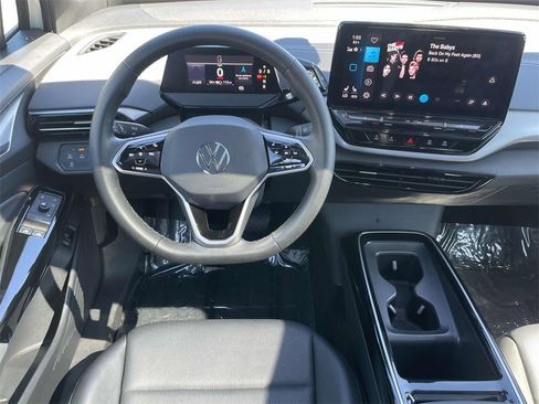 Used 2023 Volkswagen ID.4 Pro image 15