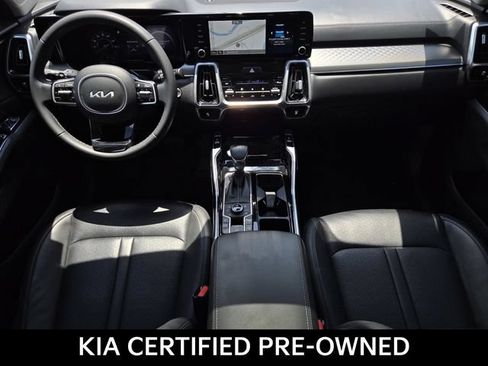 Certified 2023 Kia Sorento SX AWD/4WD image 18