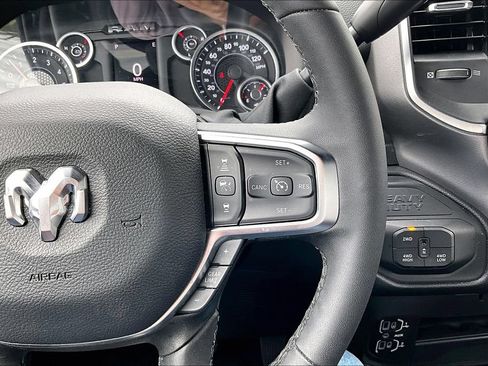 Used 2026 RAM 2500 Big Horn AWD/4WD image 7