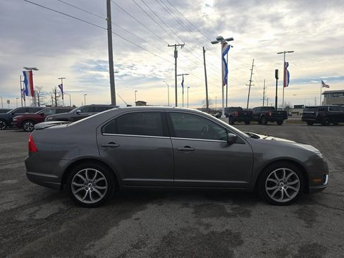 Used 2010 Ford Fusion SE image 4
