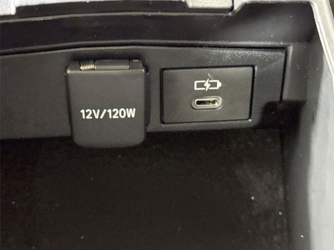 Certified 2024 Toyota Corolla LE FWD image 31