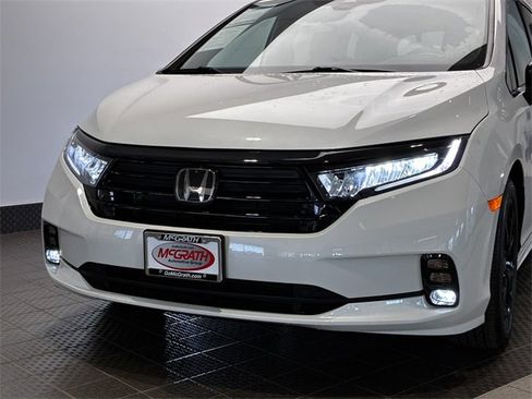 Used 2023 Honda Odyssey Sport image 7