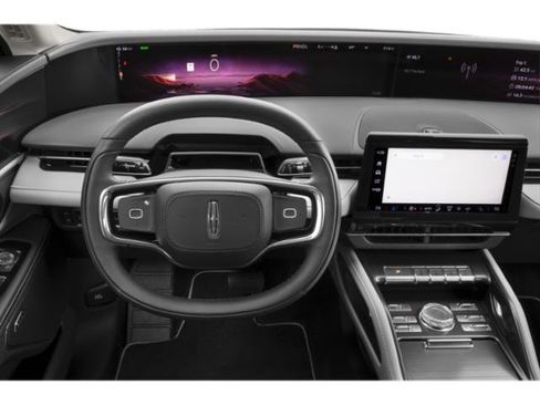 New 2026 Lincoln Nautilus Premier image 6