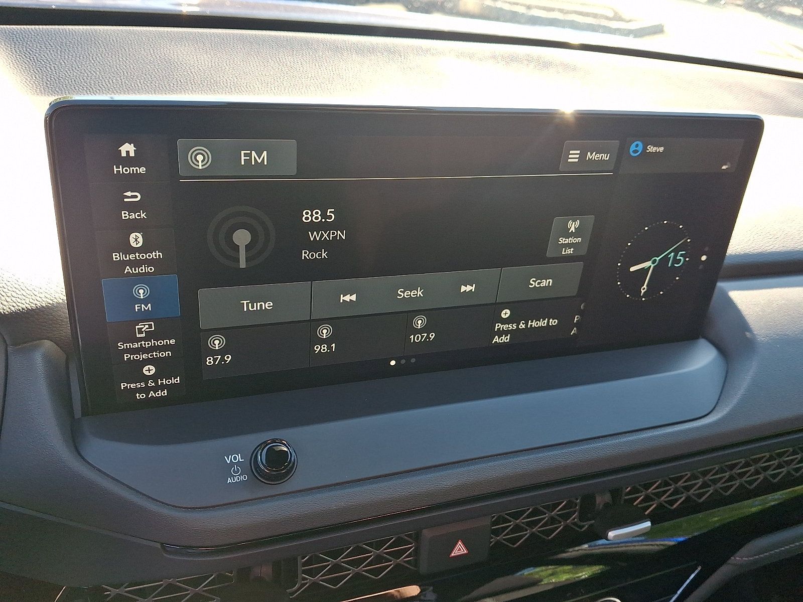 Used 2024 Honda Accord Sport image 17