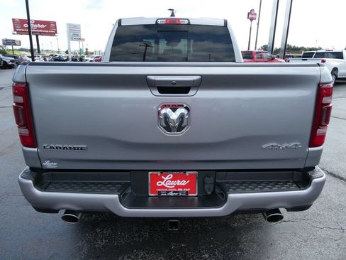 Used 2024 RAM 1500 Laramie AWD/4WD image 6