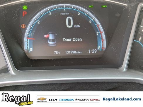 Used 2016 Honda Civic Touring image 29