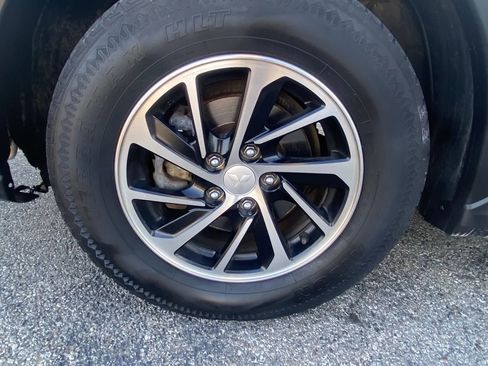 Used 2020 Mitsubishi Eclipse Cross ES FWD image 22