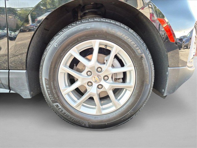 Used 2024 Chevrolet Equinox LT FWD image 23