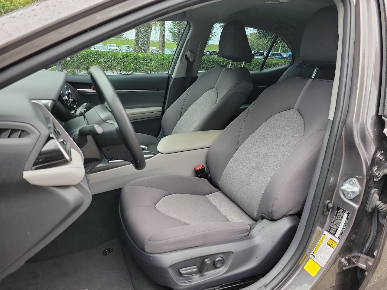 Used 2023 Toyota Camry LE FWD image 16