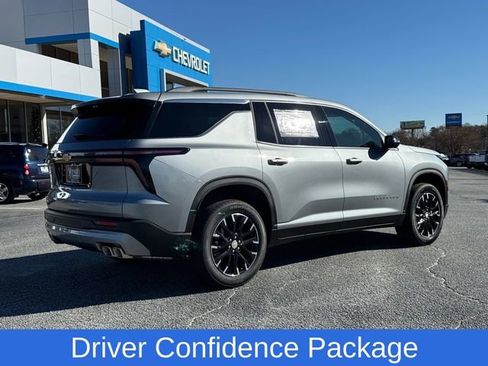 New 2026 Chevrolet Traverse LT w/ Sun and Wheel Package image 5