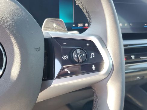 Used 2025 BMW 530i image 24