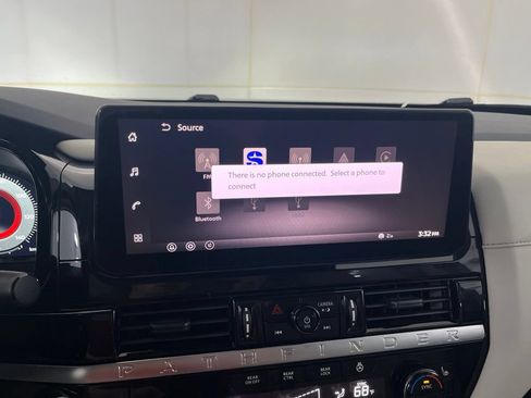 Used 2026 Nissan Pathfinder SL AWD/4WD image 68