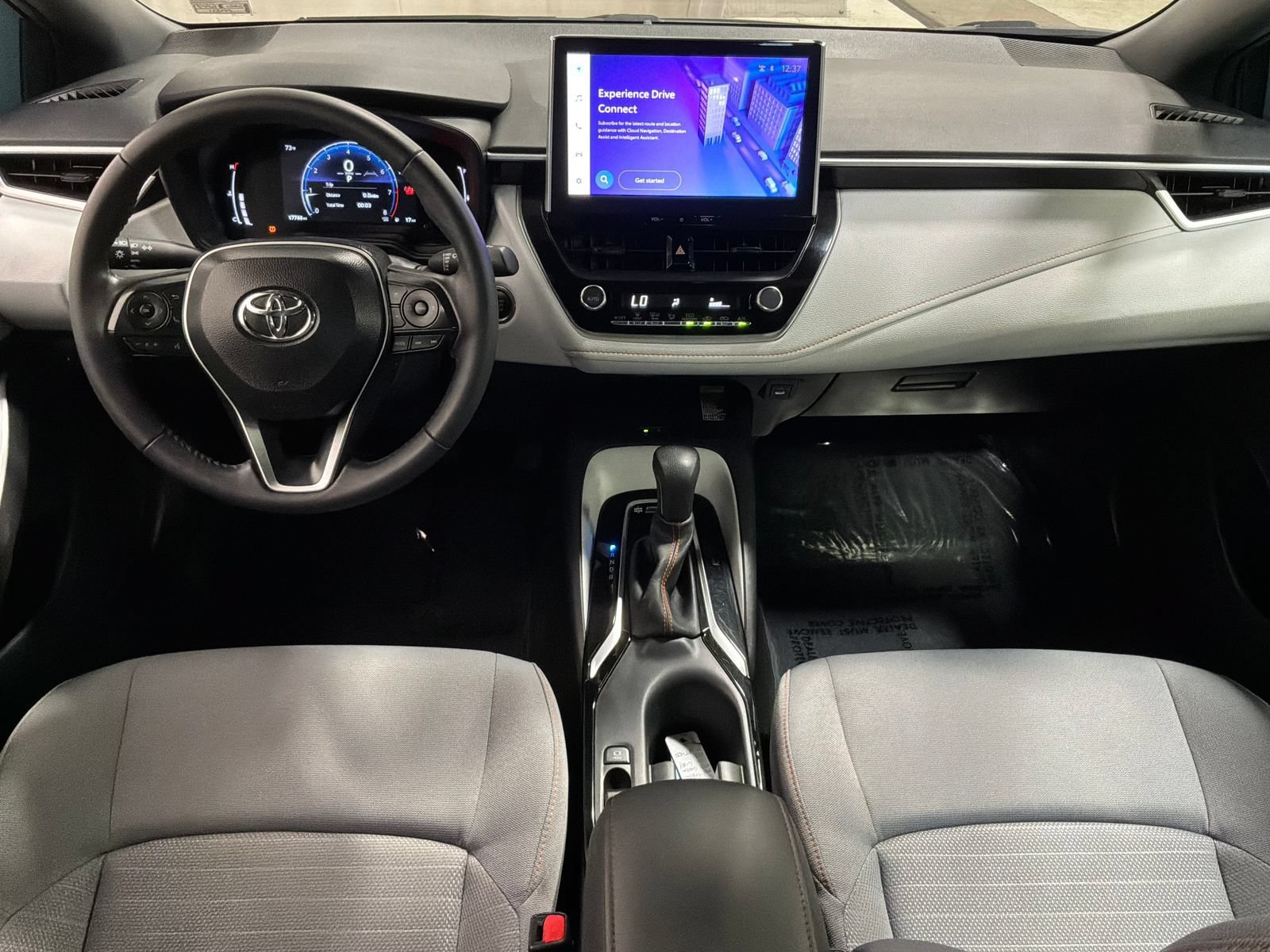 Used 2025 Toyota Corolla FX w/ Convenience Package FWD image 16