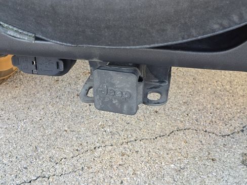 Used 2018 Jeep Wrangler Unlimited Sport S image 20