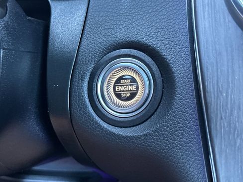 Certified 2022 Mercedes-Benz GLC 300 image 24