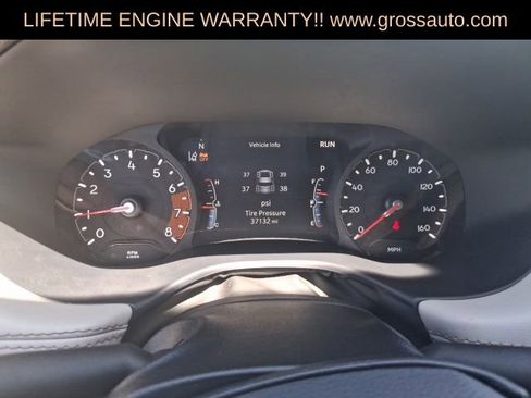 Certified 2025 Jeep Compass Limited AWD/4WD image 10