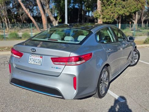 Used 2017 Kia Optima EX w/ Technology Package image 17