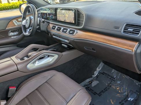 Certified 2022 Mercedes-Benz GLS 450 4MATIC image 23